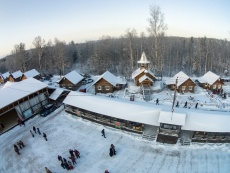 Grad-detinec 